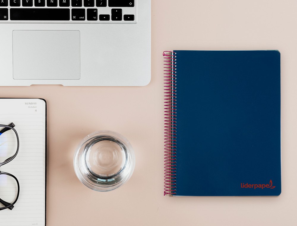 CUADERNO ESPIRAL LIDERPAPEL A5 MICRO WONDER TAPA PLASTICO 120H 90G CUADRO 5MM 5 BANDAS 6 TALADROS COLOR AZUL MARINO