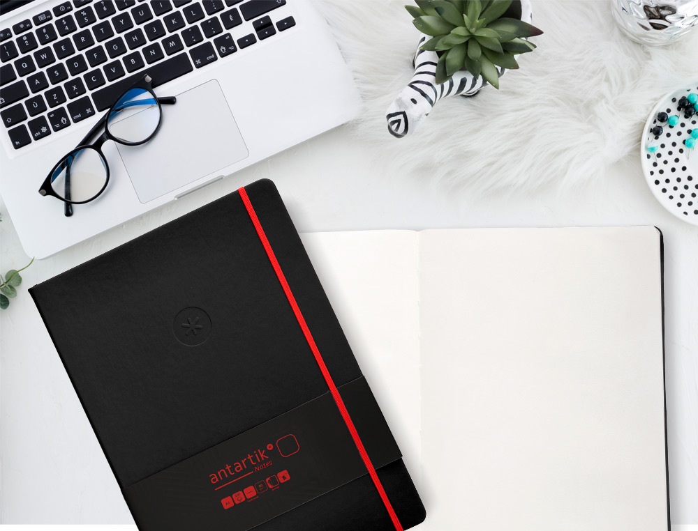 CUADERNO CON GOMILLA ANTARTIK NOTES TAPA DURA A4 HOJAS LISAS NEGRO Y ROJO 100 HOJAS 80 GR FSC