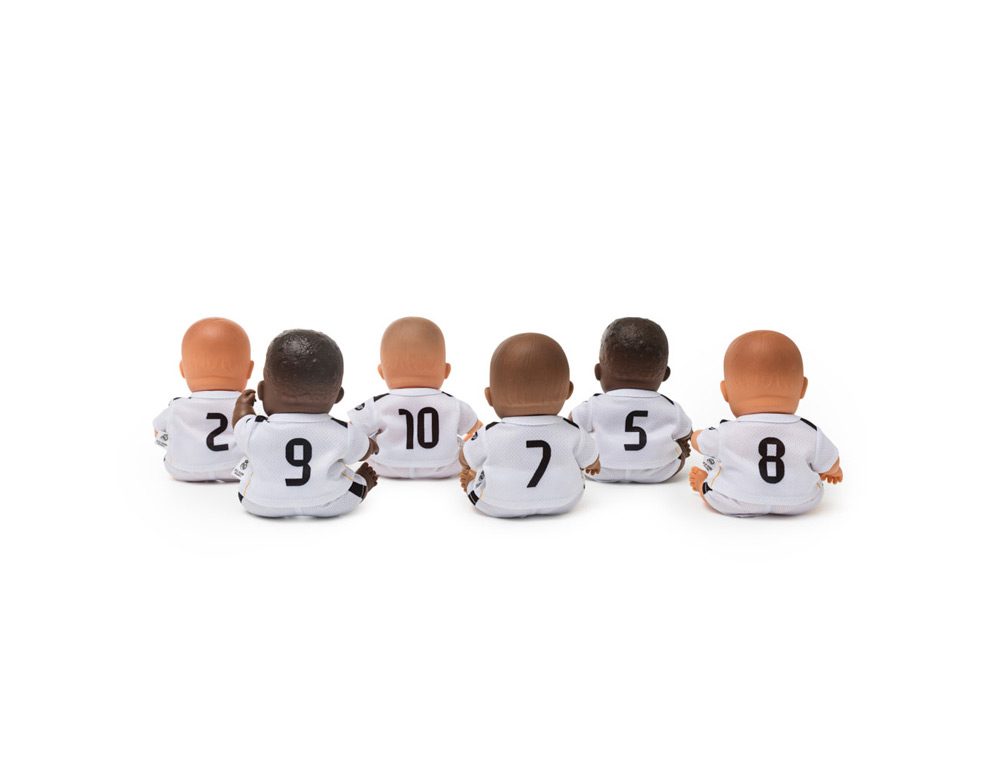 MUECO MINILAND REAL MADRID EXPOSITOR DE 12 UNIDADES SURTIDAS