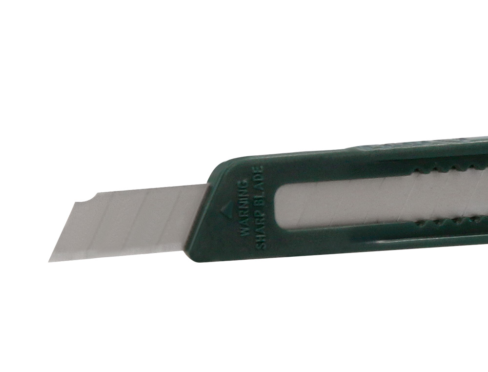 CUTER Q-CONNECT PLASTICO ESTRECHO CON ASA PARA COLGAR CUCHILLA 9 MM XD-07 BLISTER 1 UNIDAD